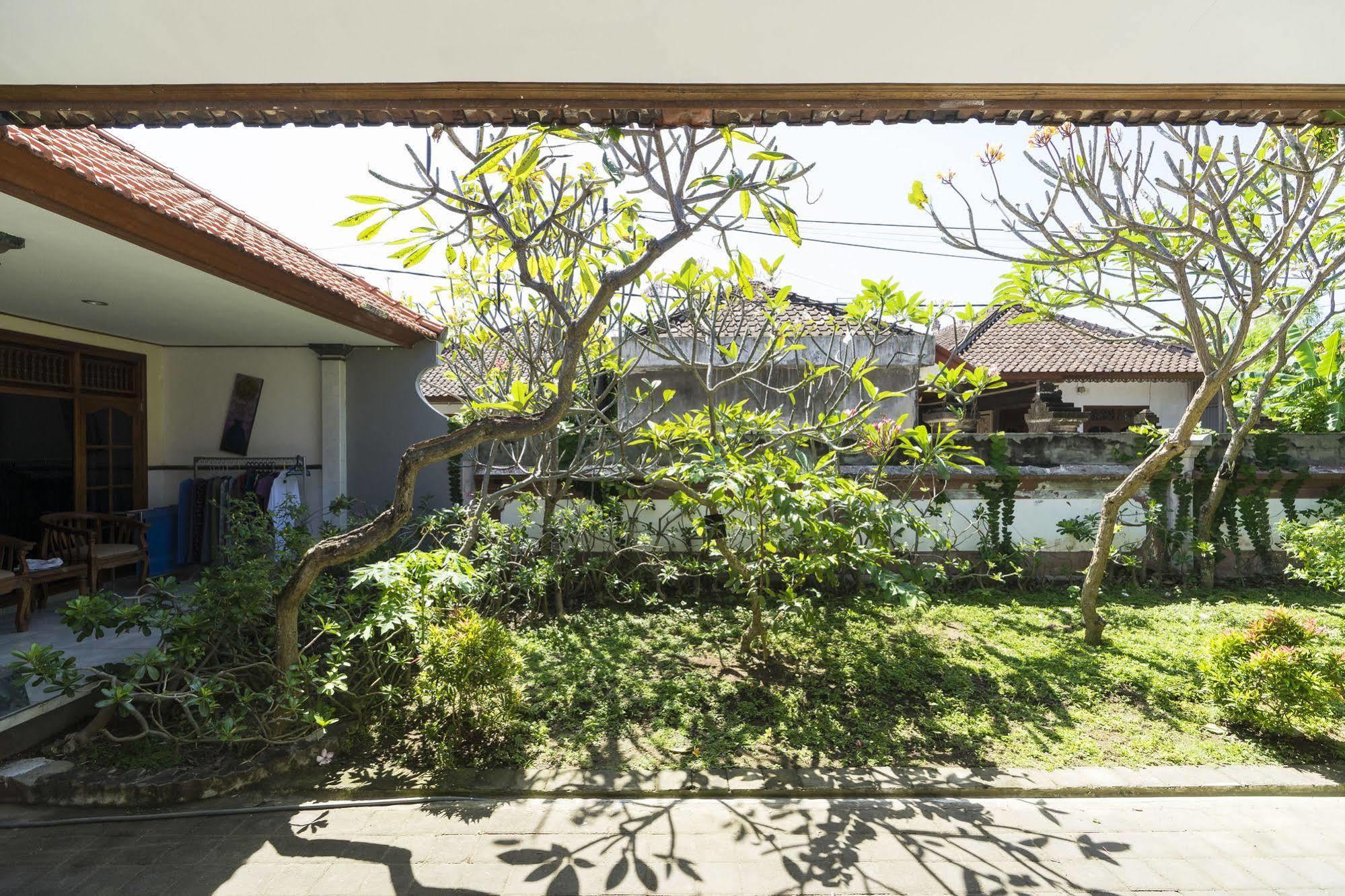 מלון נוסא דואה Reddoorz @ Tanjung Benoa מראה חיצוני תמונה